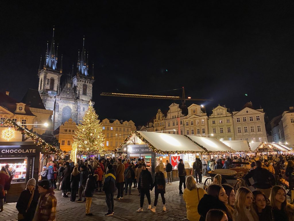 What Is the Best Time to Visit Prague? 3 praha a 1378